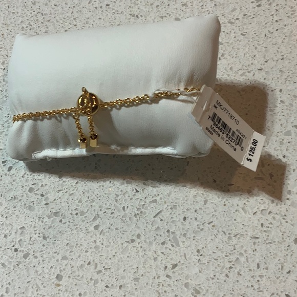 NWT  MICHAEL KORS EARRINGS AND BRACELET - Picture 2 of 4